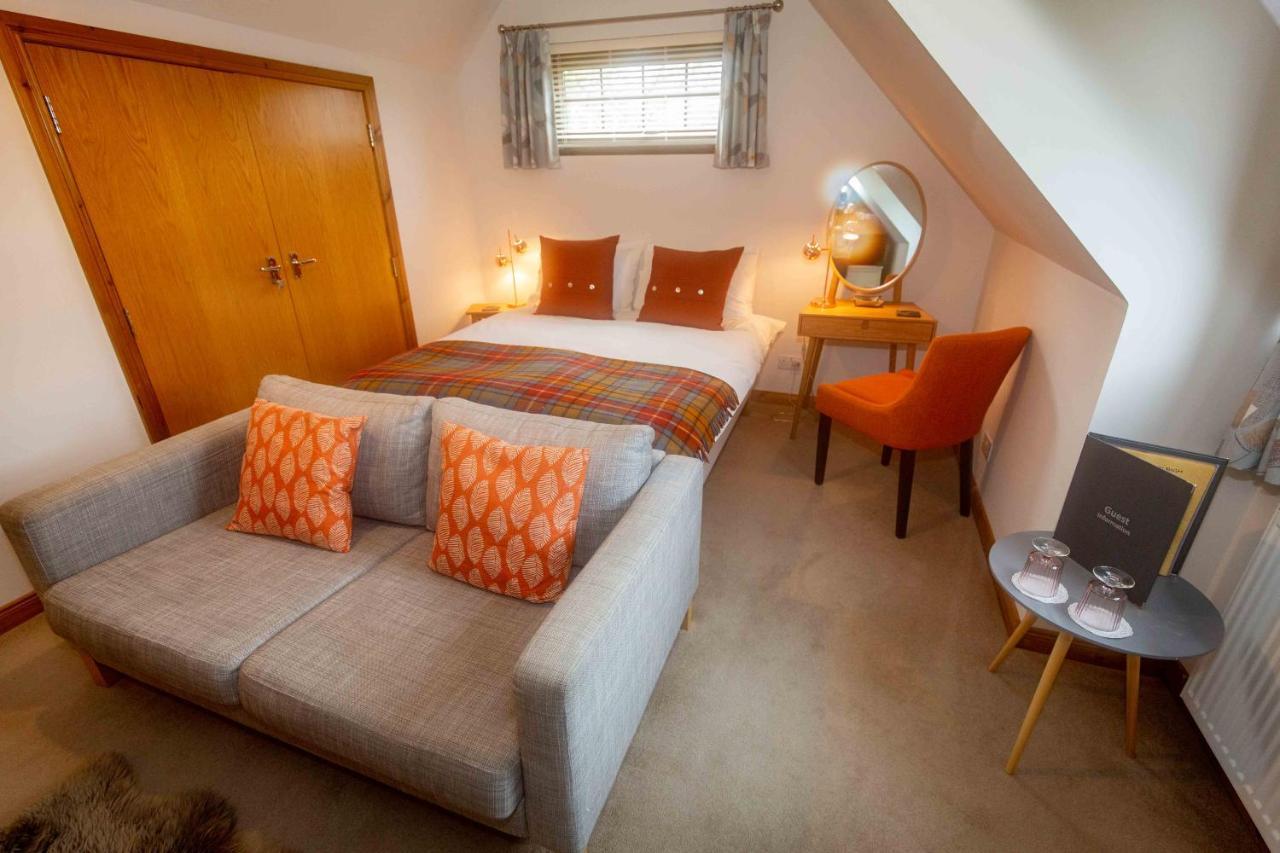 Bed and Breakfast Uircheann Righ Стронтиан Экстерьер фото